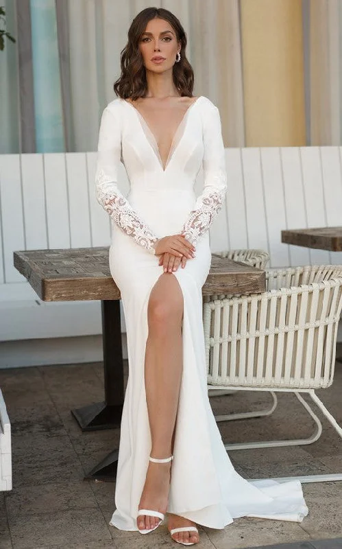 Casual V-neck Sheath Floor-length Sweep Train Long Sleeve Wedding Dress With Split Front-716021