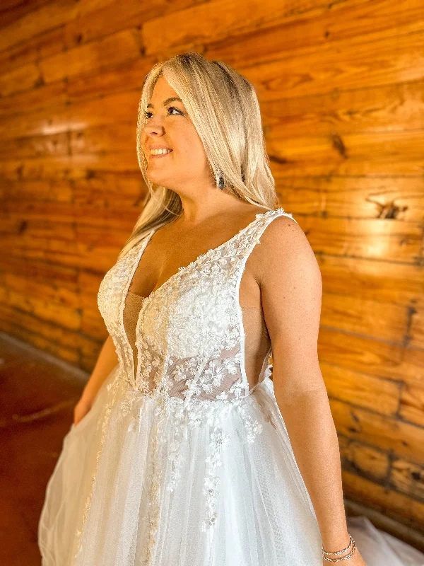 Darlene Wedding Dress