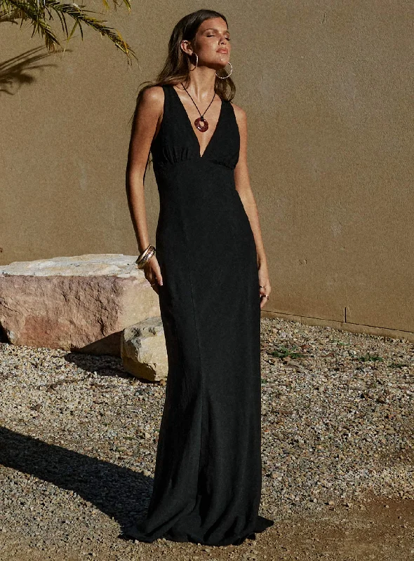 Verde Linen Blend Maxi Dress Black